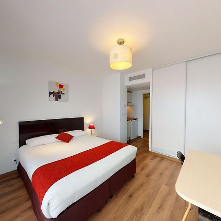 Alezan Hotel & Residence Toulouse Exterior photo